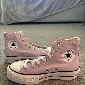 Platform Converse, women’s size 7, brand new, purple-ish/pink